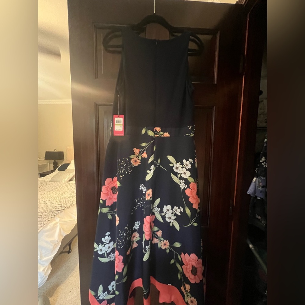 COPY - Vince Camuto Floral Dress
